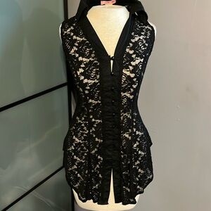 Women’s size Large black lace top
